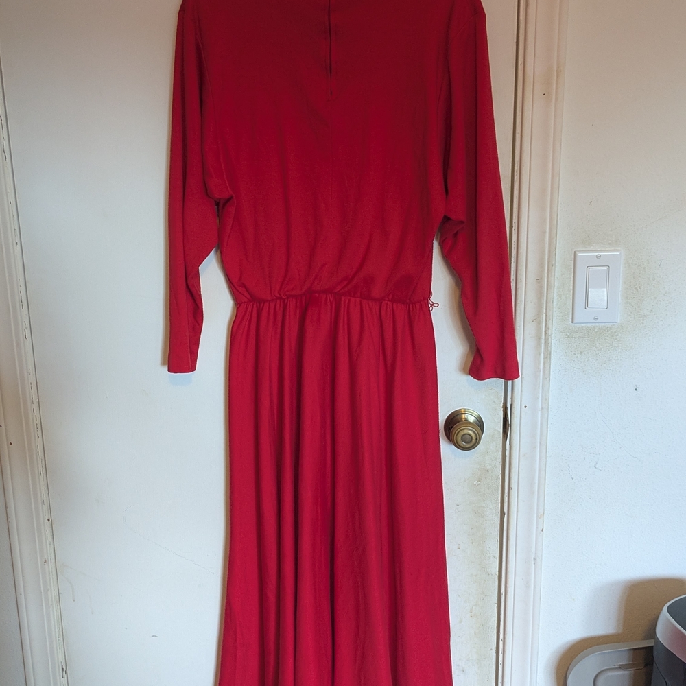 Jessica Howard Vibrant Red Long Sleeve Dress